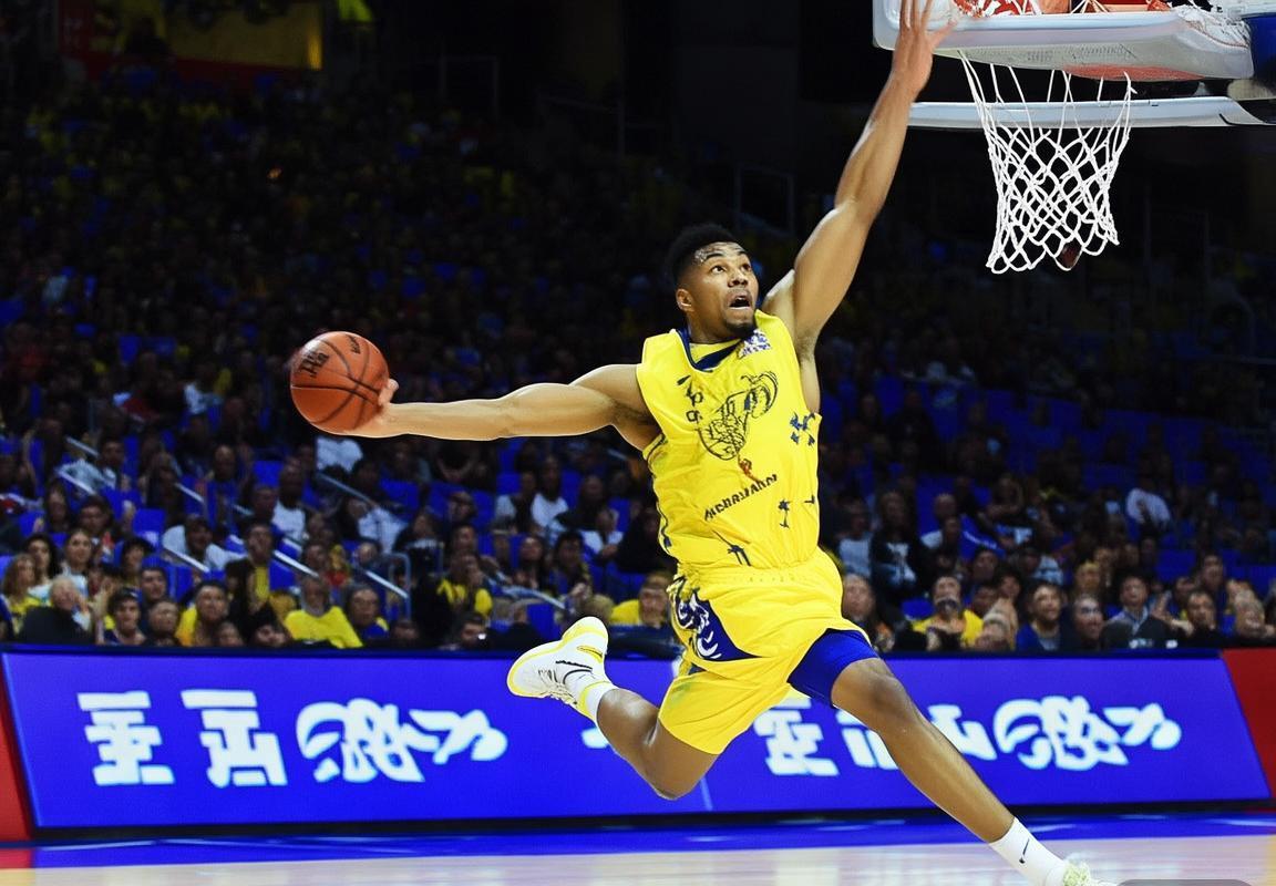 2017年CBA辽粤巅峰对决：经典战役全解析(图3)